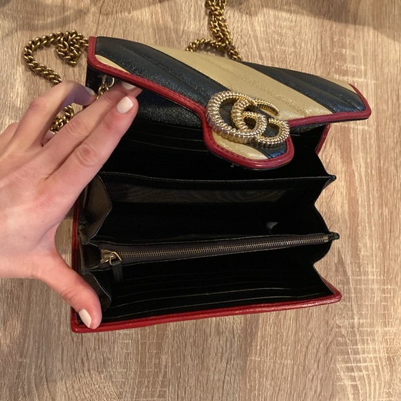 Gucci GG Marmont Purse - Picture 7 of 7